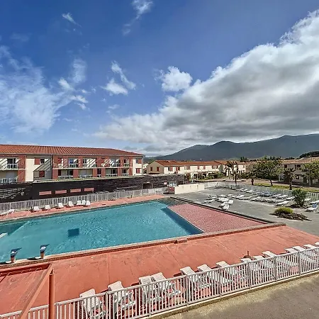 3692-t2 Dans Avec Piscine Apartament