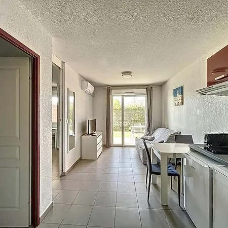 Apartment 3692-t2 Dans Avec Piscine *